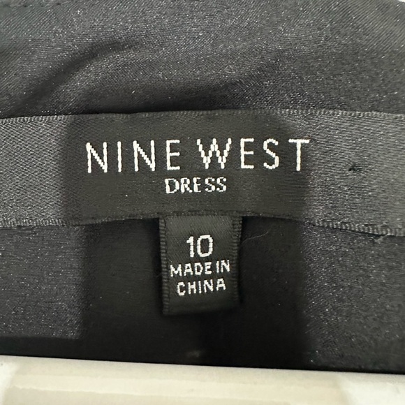 Nine West Plaid Tweed Sleeveless Sheath Dress Size 10 Black and White - Picture 3 of 6